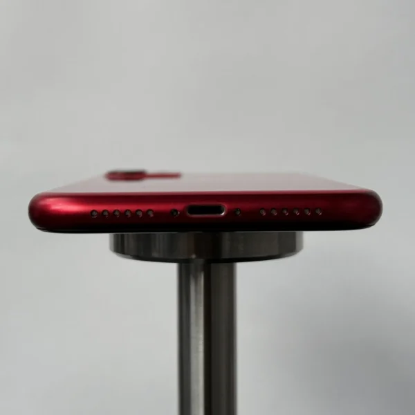 iPhone 11 64 GB rojo exhibición MersaTechnology