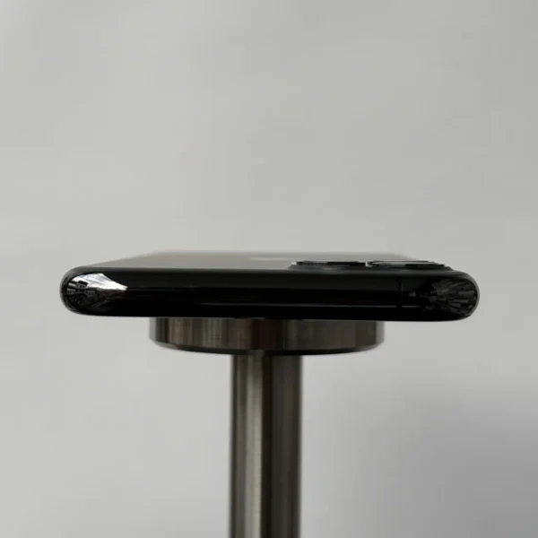 iPhone 11 Pro 64 GB Gris exhibición MersaTechnology